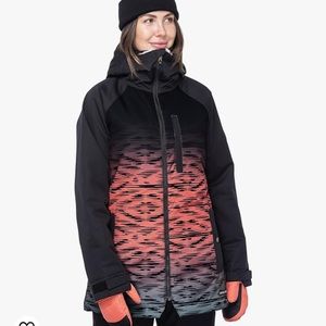 686 Women's Dream Jacket - Insulated Coat with 2-Layer Fabric Design